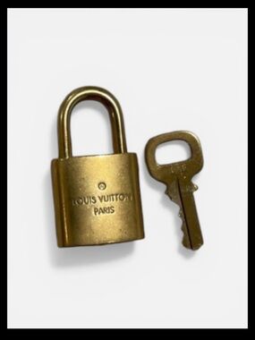 Louis Vuitton Gold Lock and Key Set